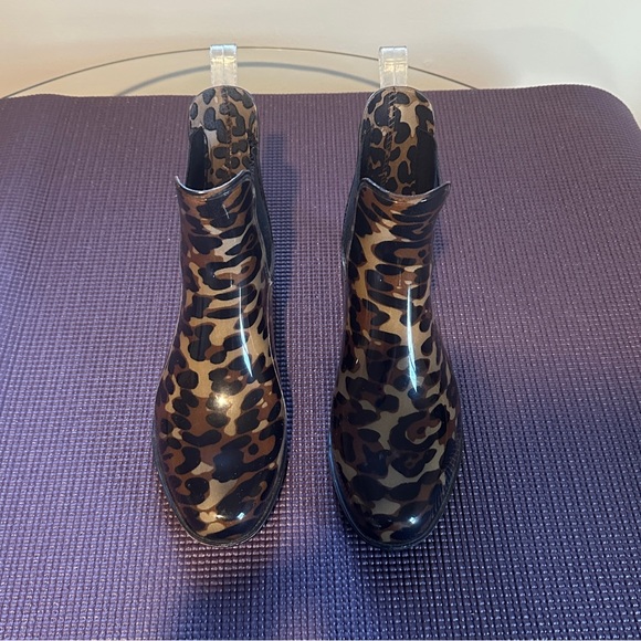 Ralph Lauren leopard print rain boots - Picture 1 of 4
